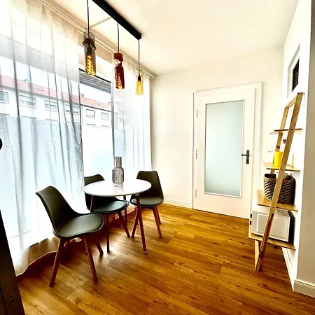 Room107 Im Herzen Von Ma Seckenheim * Mannheim